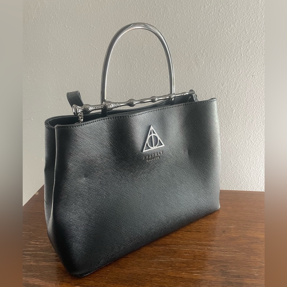 Very rare collectible Harry Potter purse